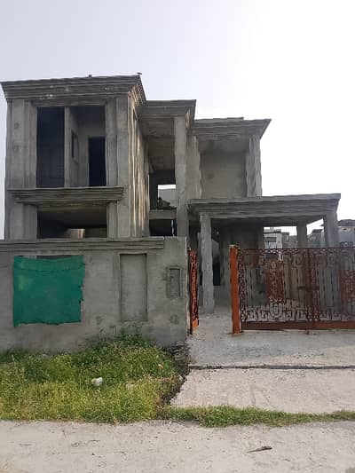 10 Marla Gray Stakche Very Reasonable Price Near Market And Park