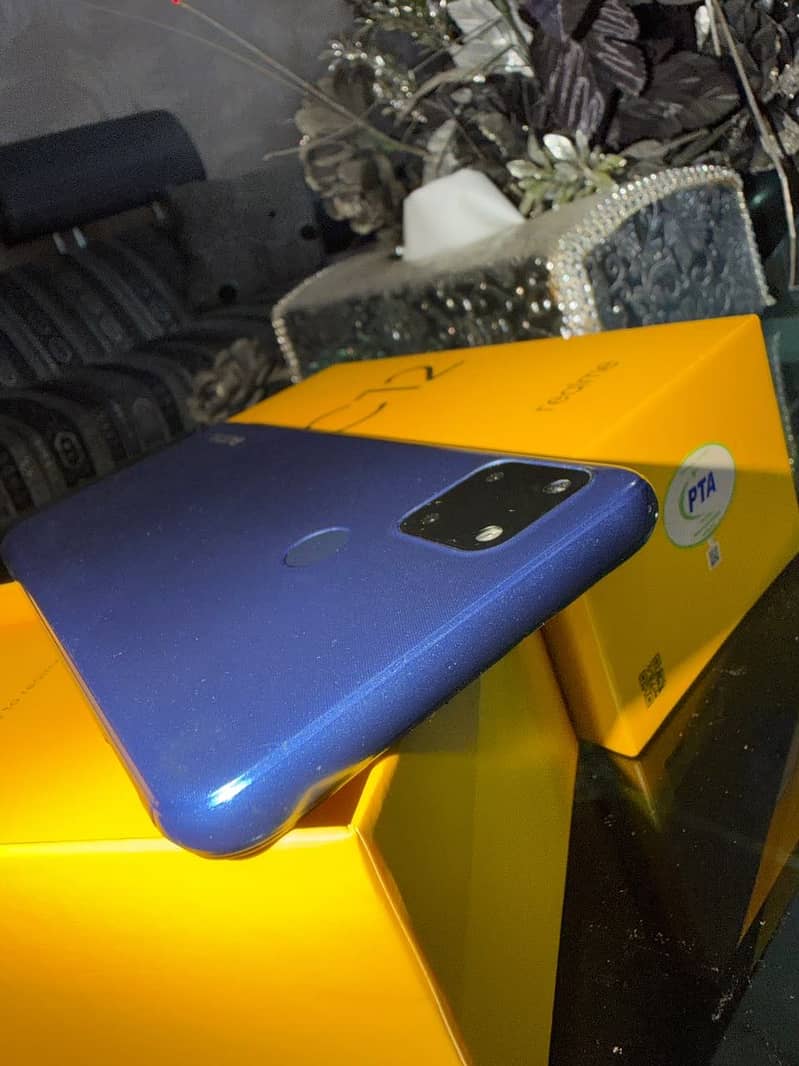 Realme C12 1