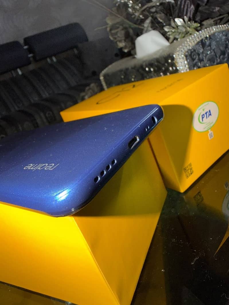 Realme C12 3