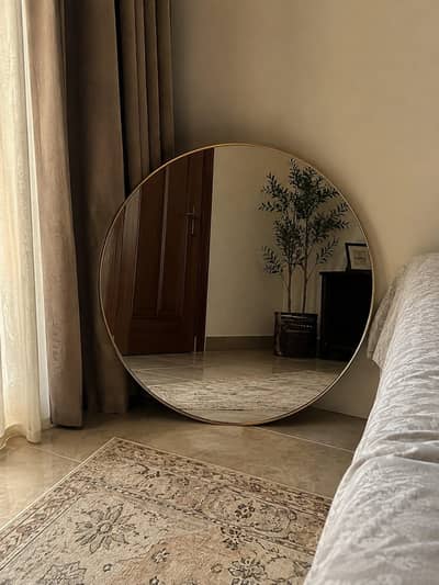 Round Wall Mirror 18 Inch 1.5 FEET Golden Frame