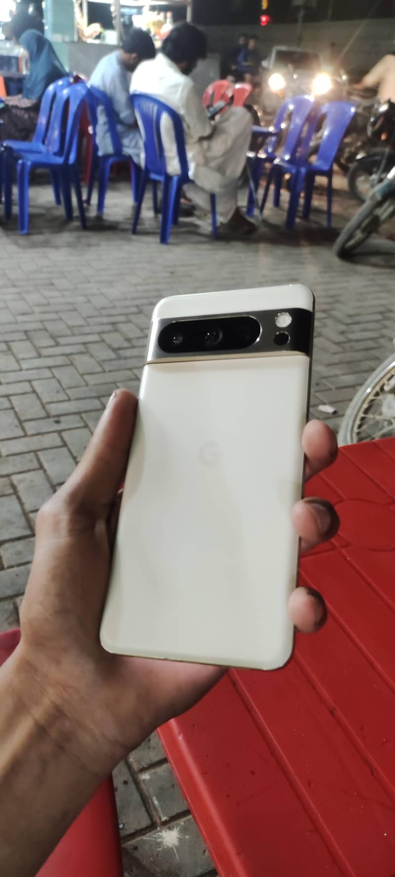 Google Pixel 8 Pro 8