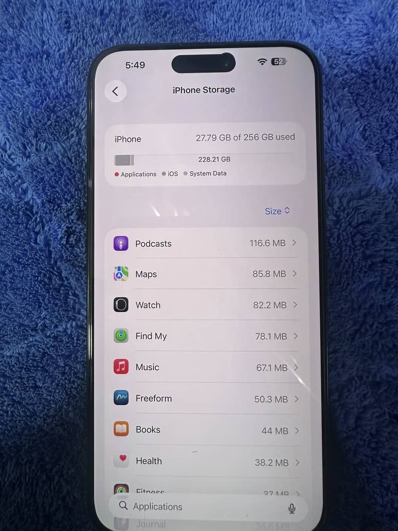 Apple iPhone 15 Pro Max 2