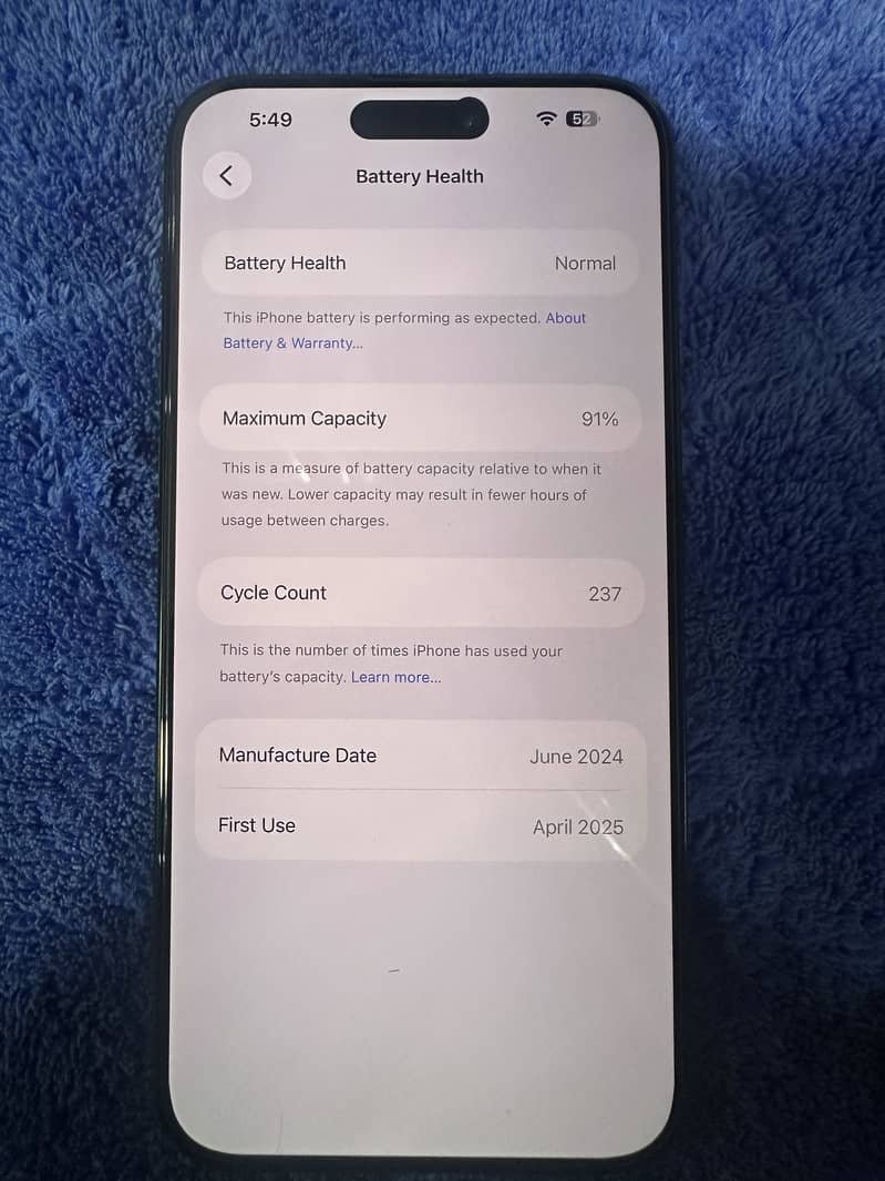Apple iPhone 15 Pro Max 4