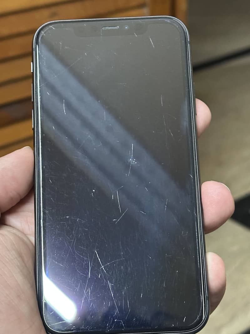 Apple iPhone 11 2