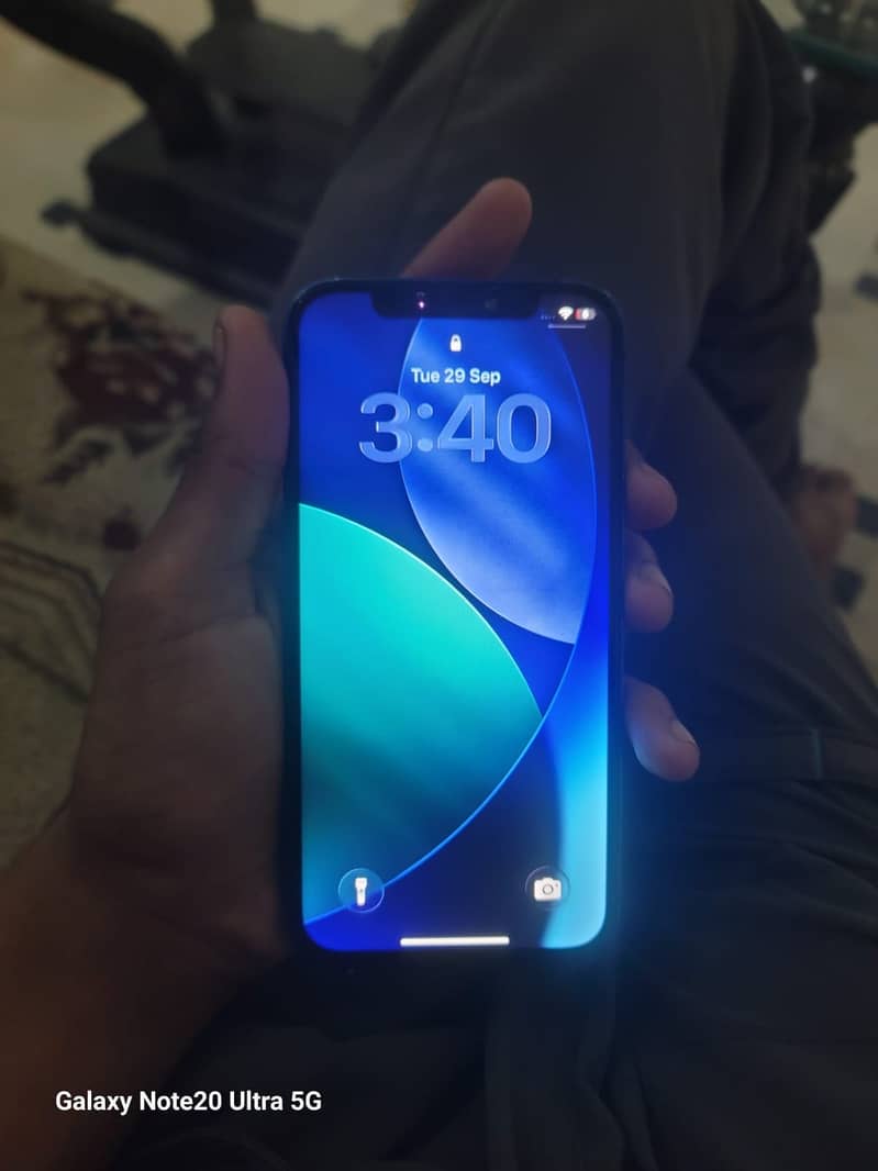 Apple iPhone 12 2