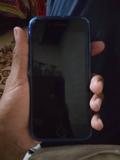 Apple iPhone 7
