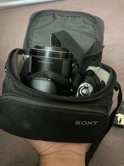 Sony Cyber-shot DSC-H400 20.1MP 63x Optical Zoom Camera