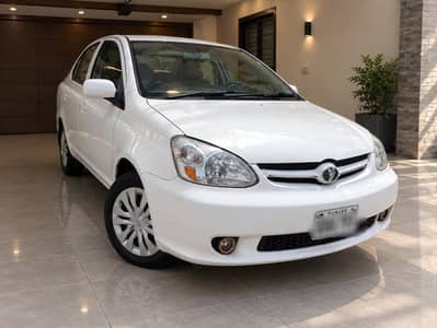 Toyota Platz 3/7