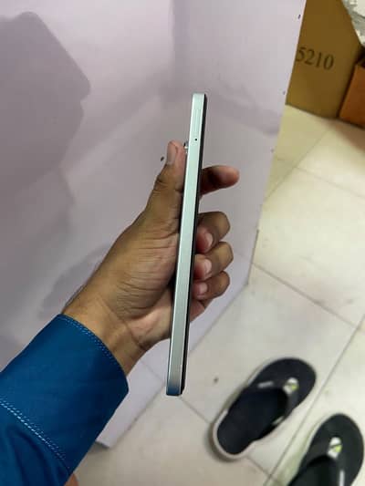 Xiaomi Redmi Note 12R