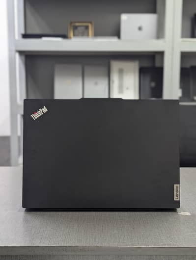 Lenovo  | THINKPAD | CORE ULTRA 5 | 16GB DDR5 | 512GB SSD