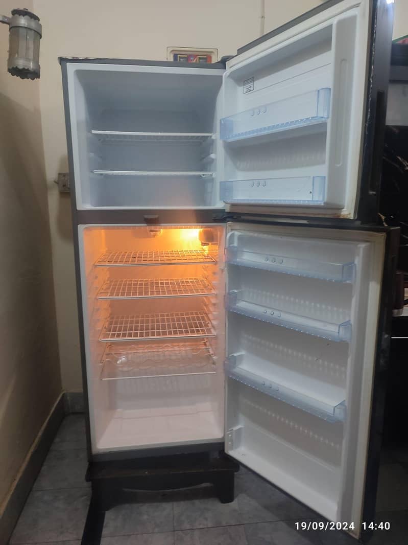 refrigerator 1