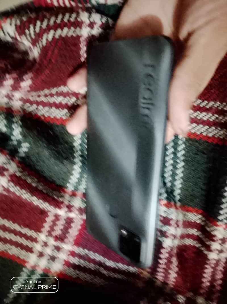 Realme C25 2