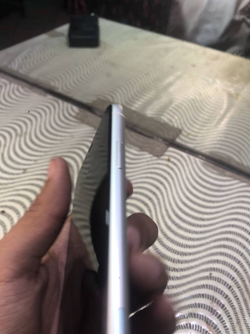 Apple iPhone 11 5