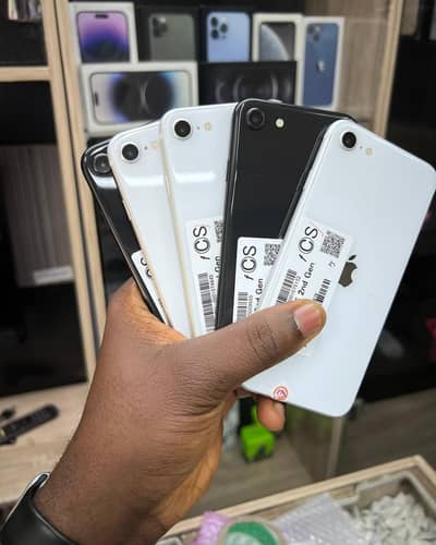 Apple iPhone SE