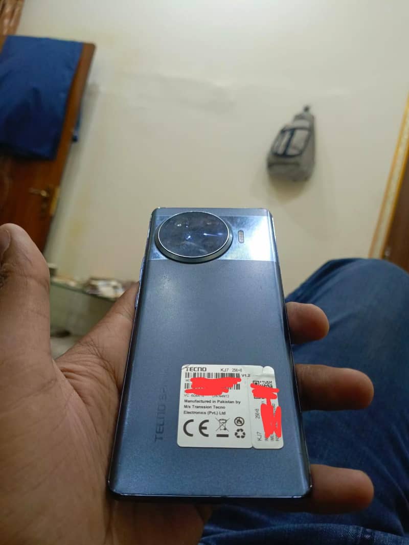 Tecno Spark 20 Pro Plus 0