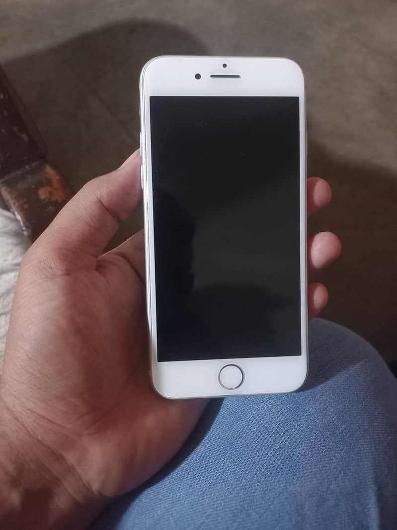 Apple iPhone 8 8