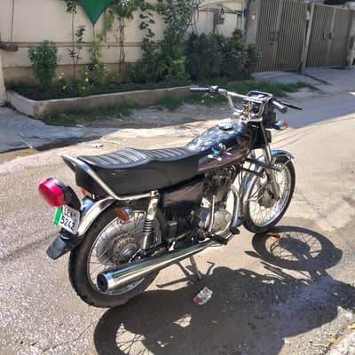 Honda CD 125 - 2017 Model - Black