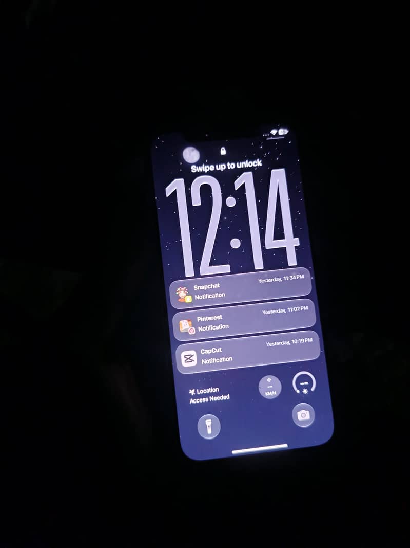 Apple iPhone 12 8
