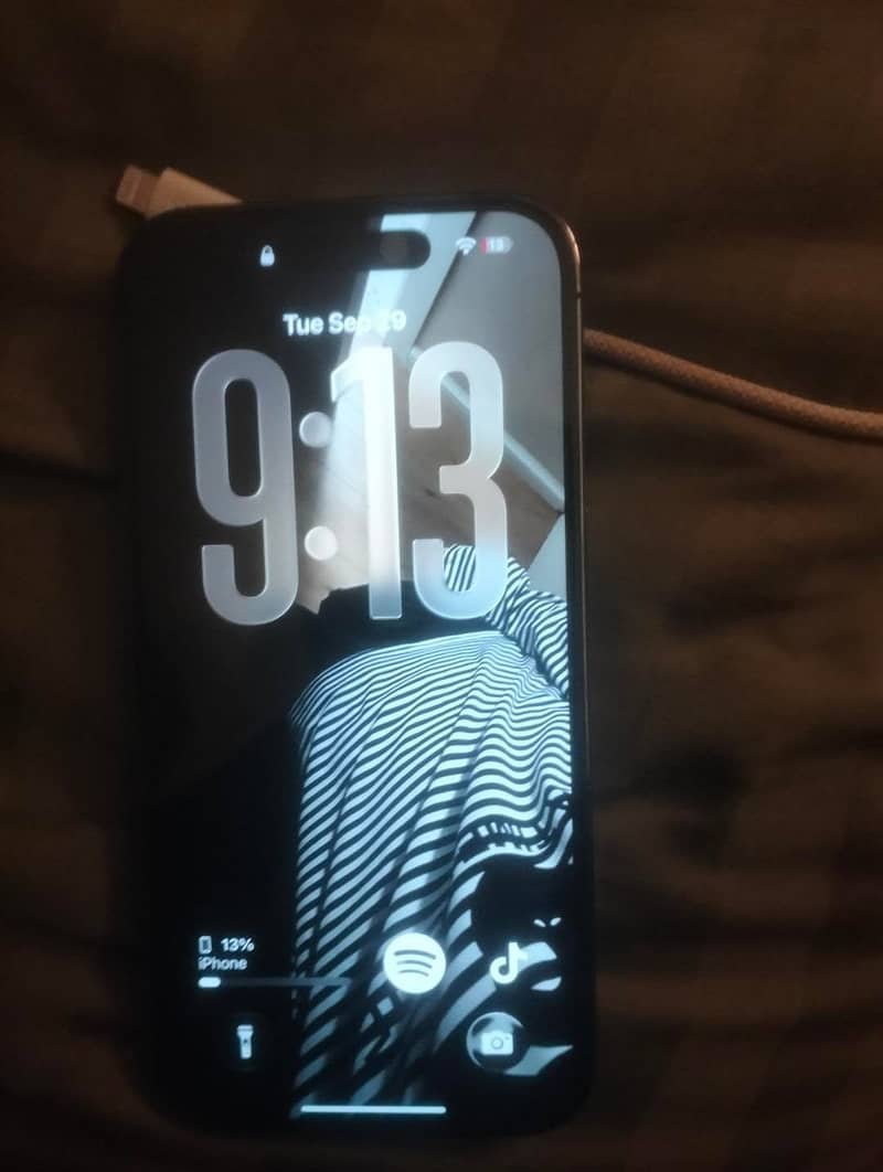 Apple iPhone 14 Pro 3