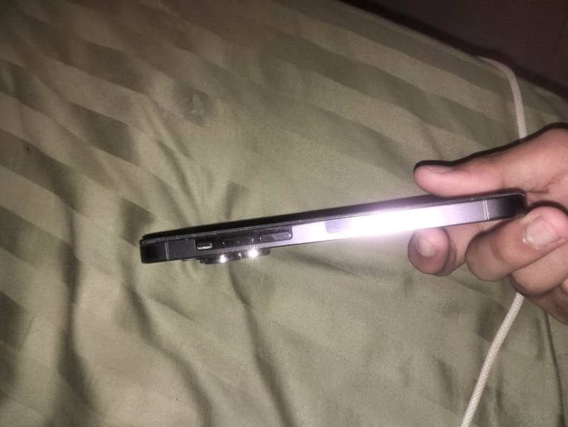 Apple iPhone 14 Pro 5