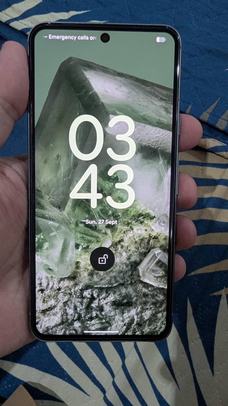 Google Pixel 8 2