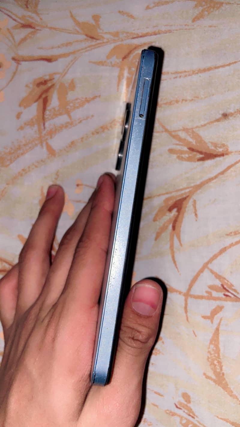 Tecno Spark 20C 3