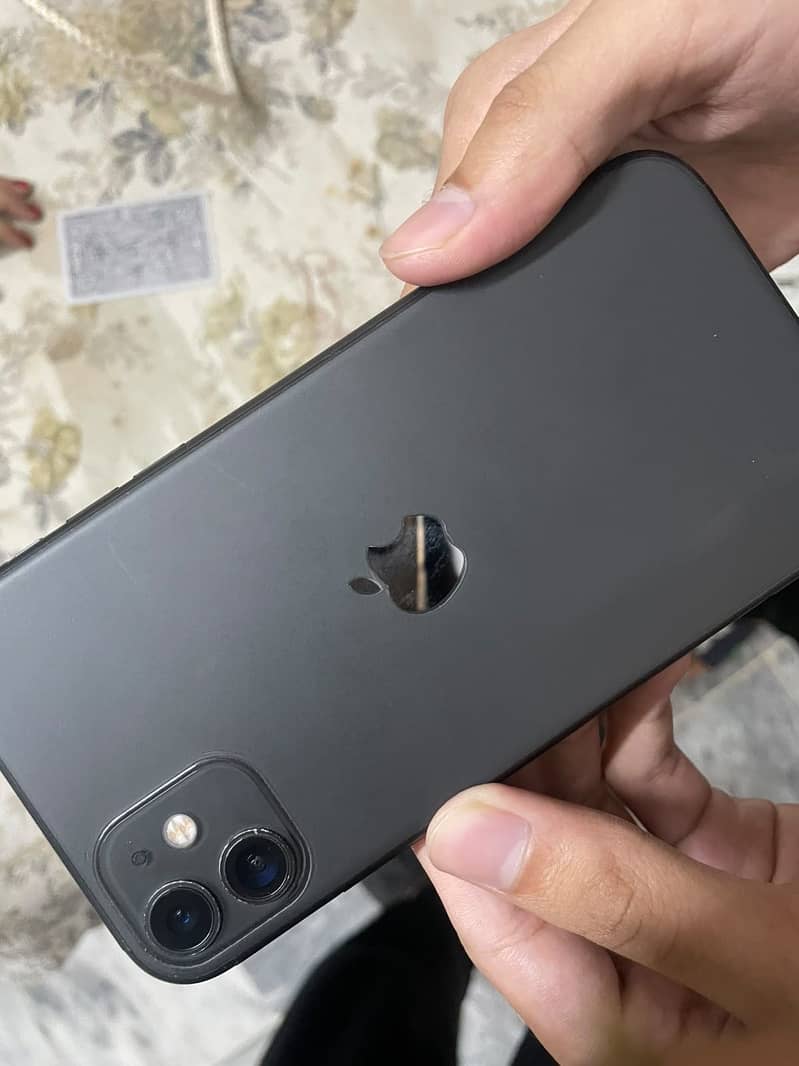 Apple iPhone 11 6