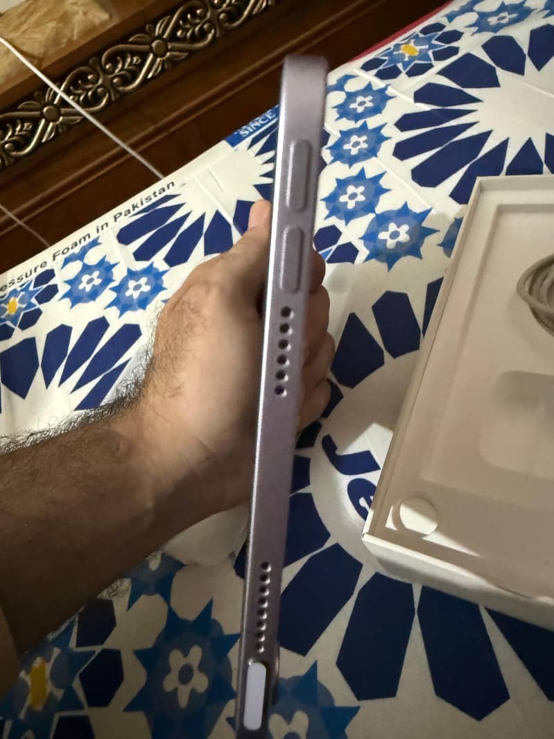 ipad mini 7 / 128 gb 5