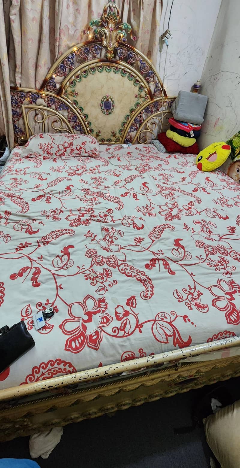 King Size Bed 2