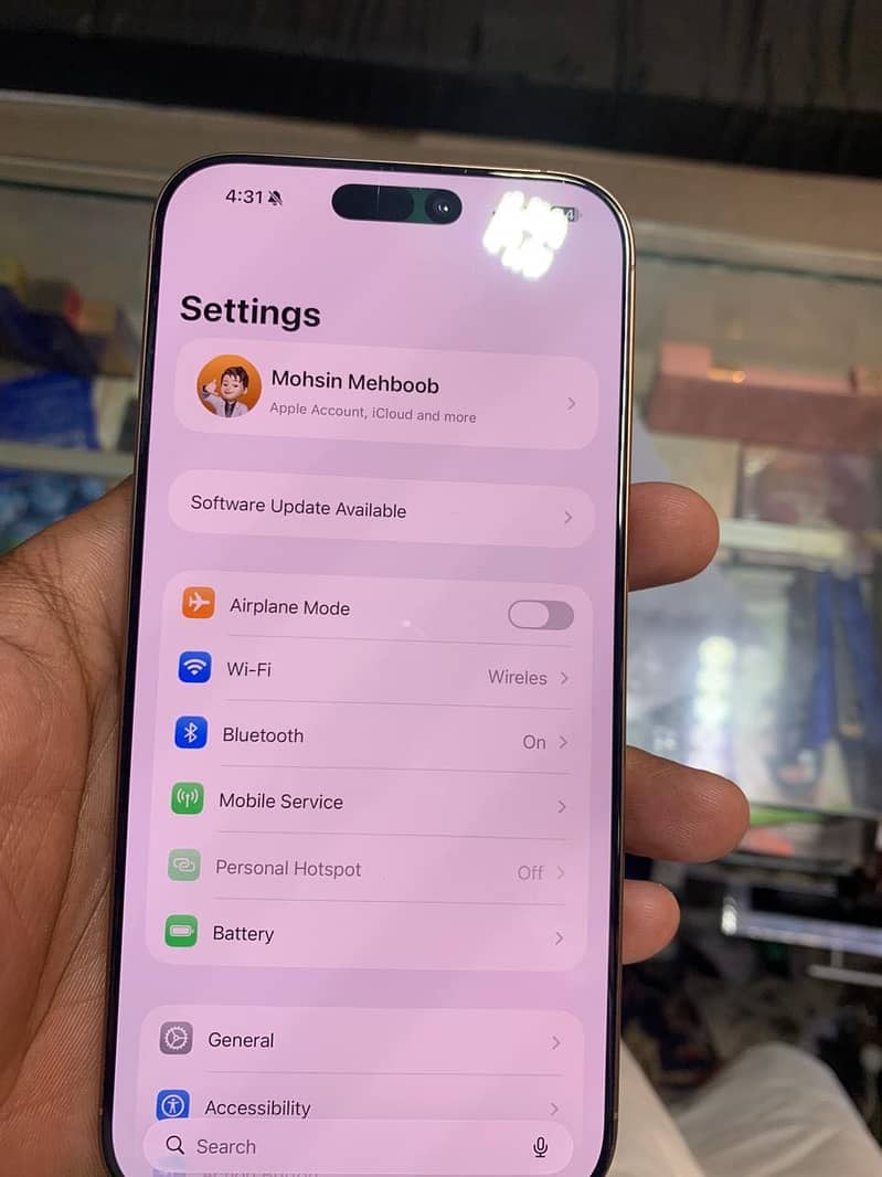 Apple iPhone 16 Pro Max 2