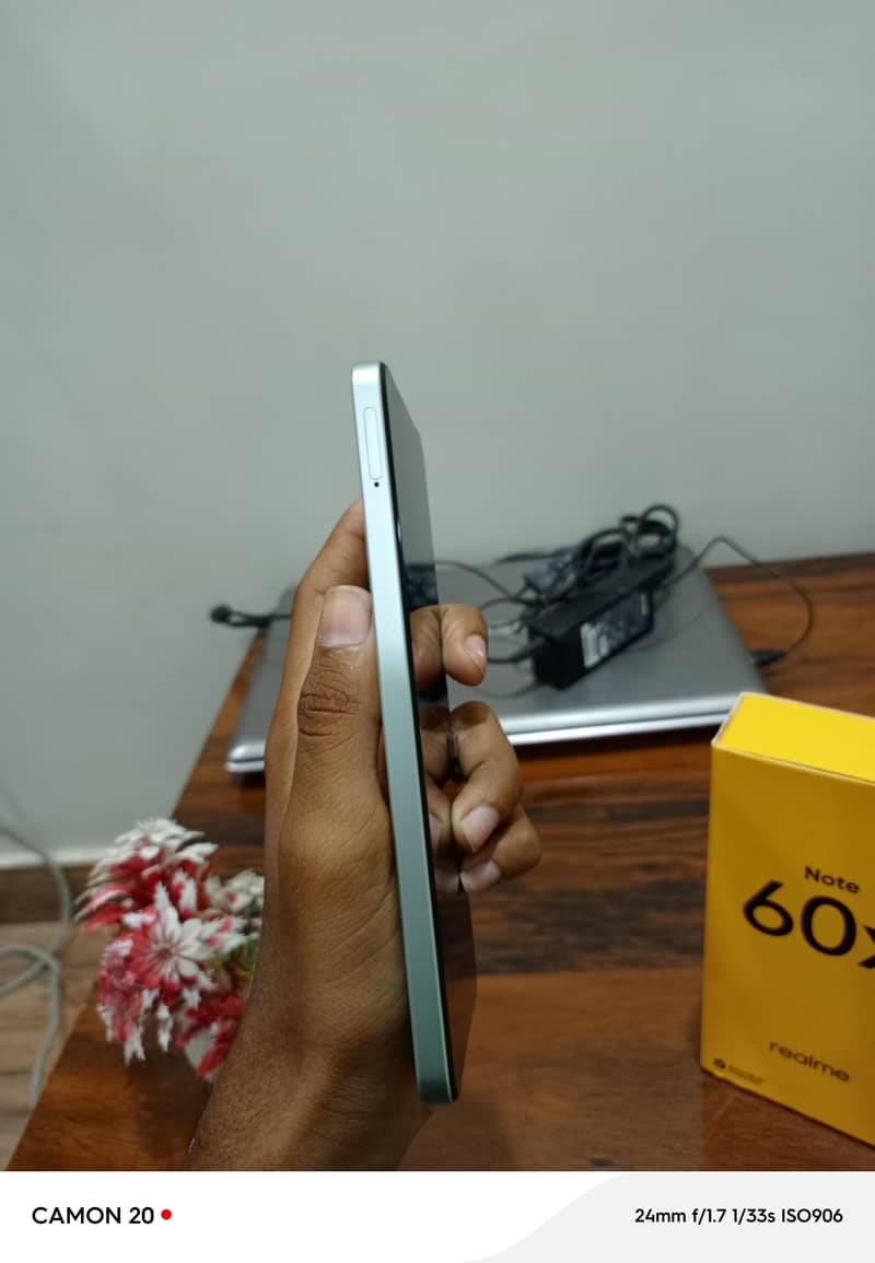 Realme Note 60x 2
