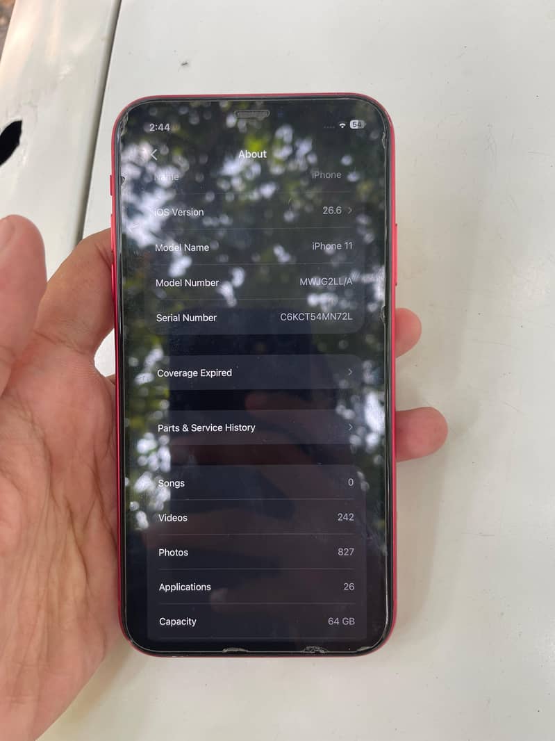 Apple iPhone 11 4