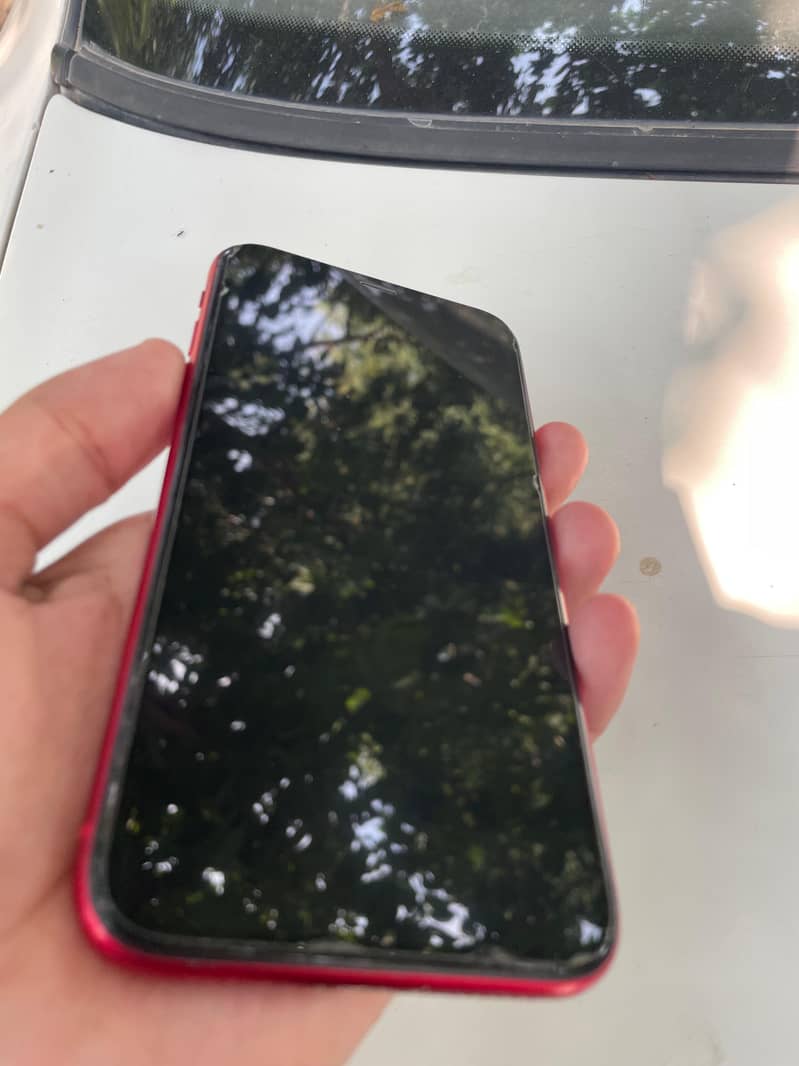 Apple iPhone 11 10