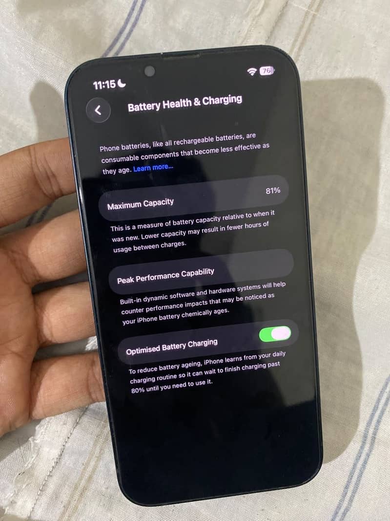 Apple iPhone 14 4