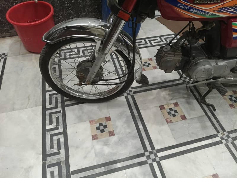honda CD 70 4