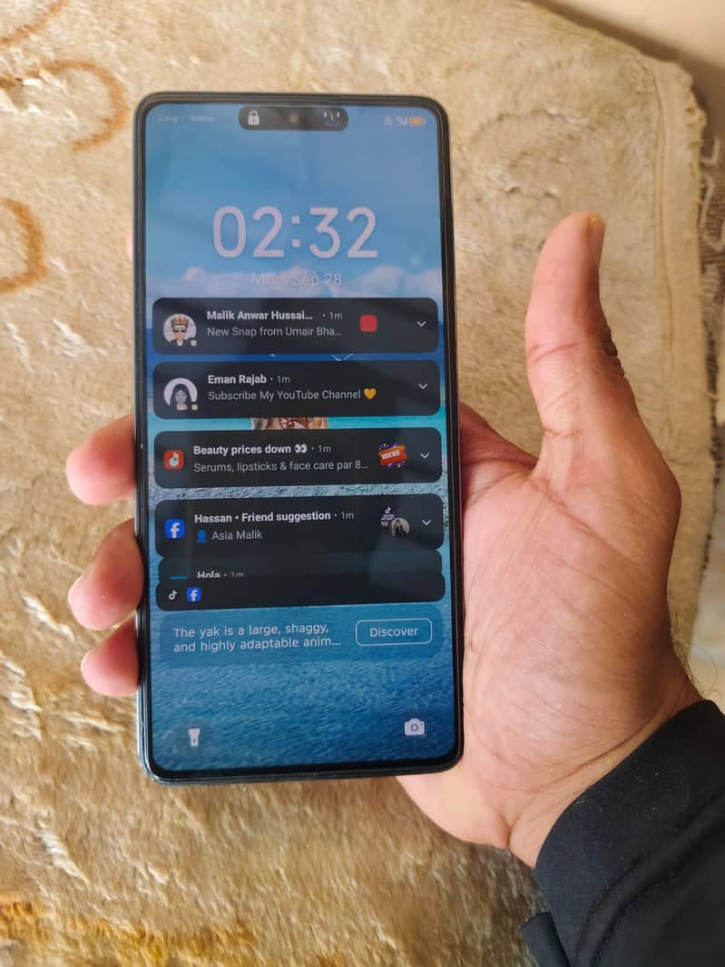 Tecno camon 20 pro 1