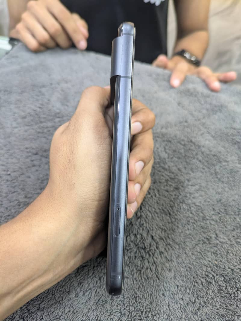 Google Pixel 8 2