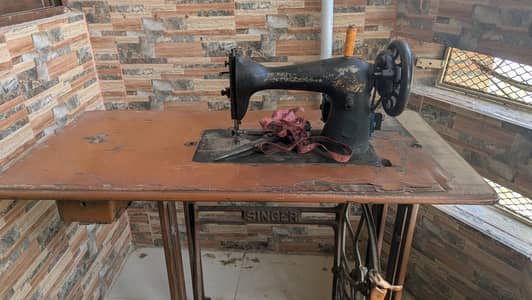 Sewing Machine Table