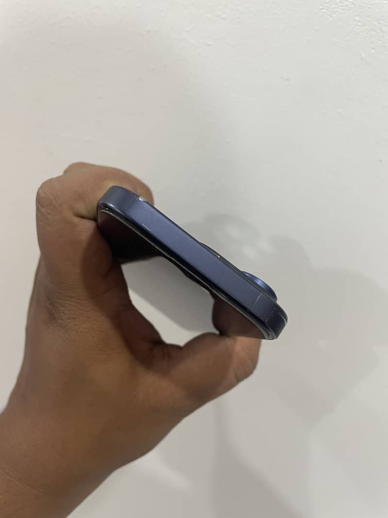 Apple iPhone 15 Pro 5