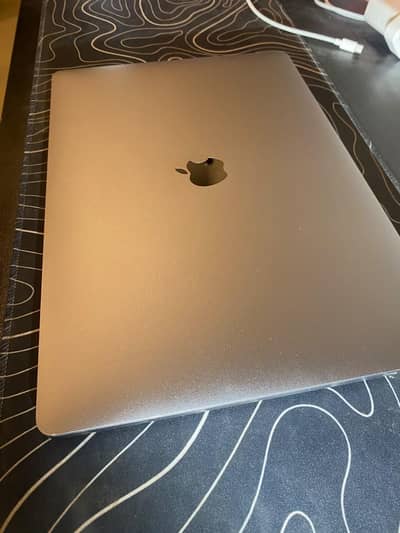 MacBook pro 2019