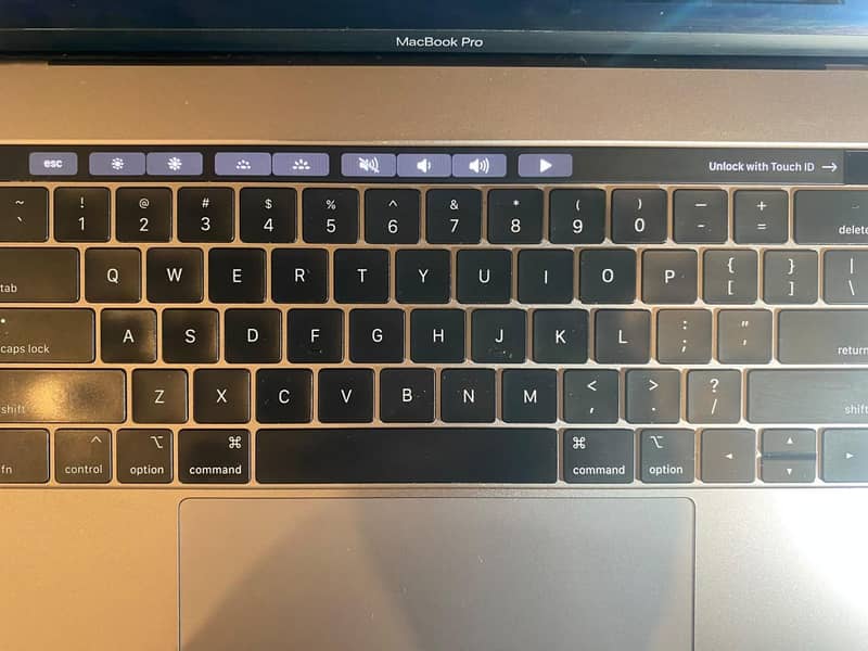 MacBook pro 2019 6