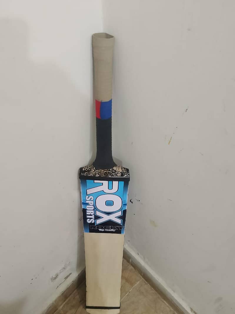 cricket bat 4