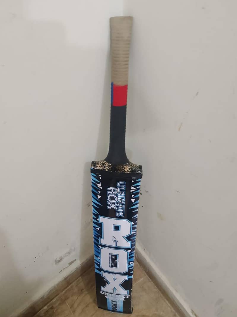 cricket bat 8