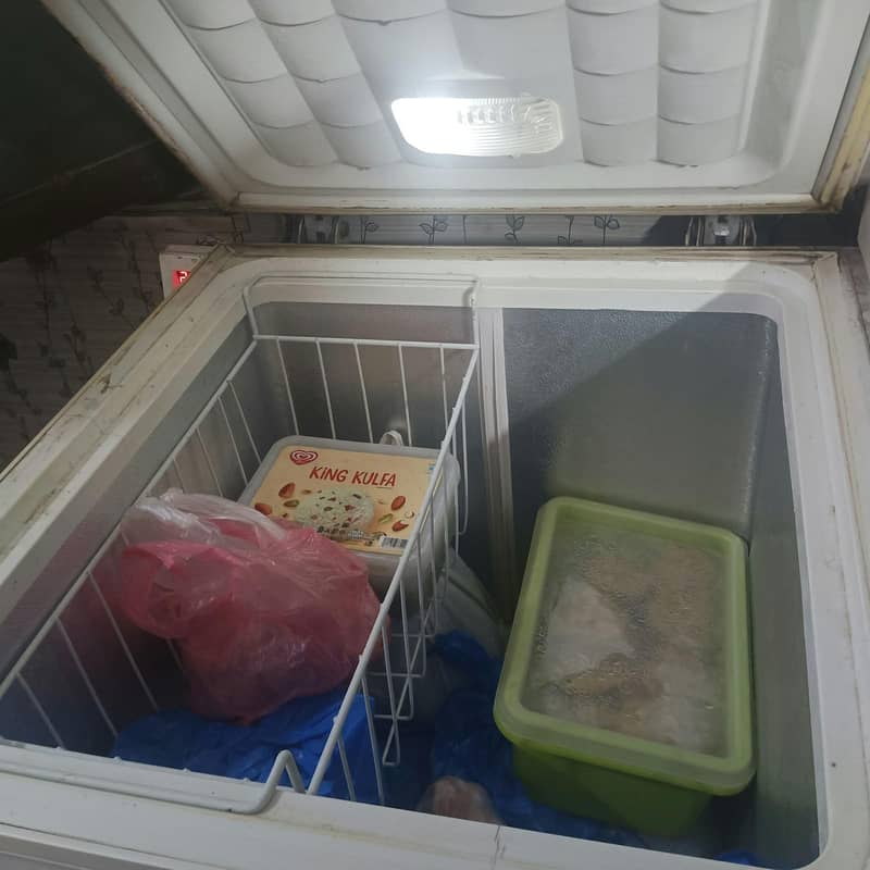 waves 2 door fridge 2