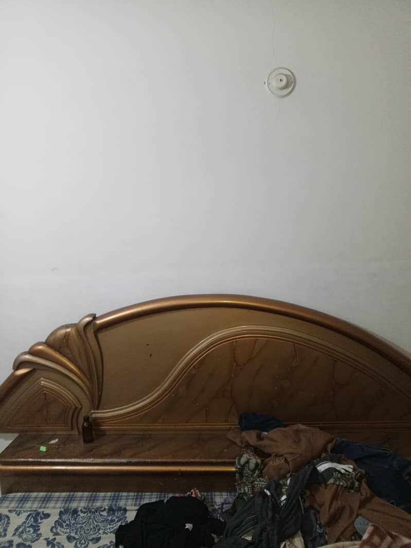 bed and sofa 3