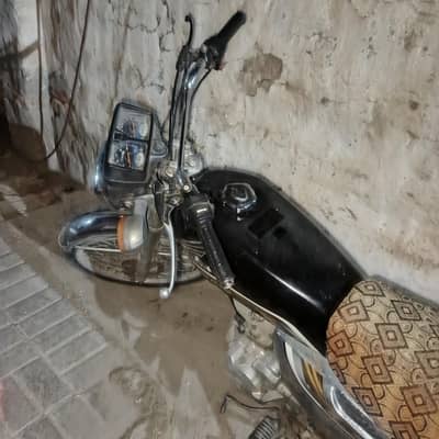 Honda 125 five gears button start