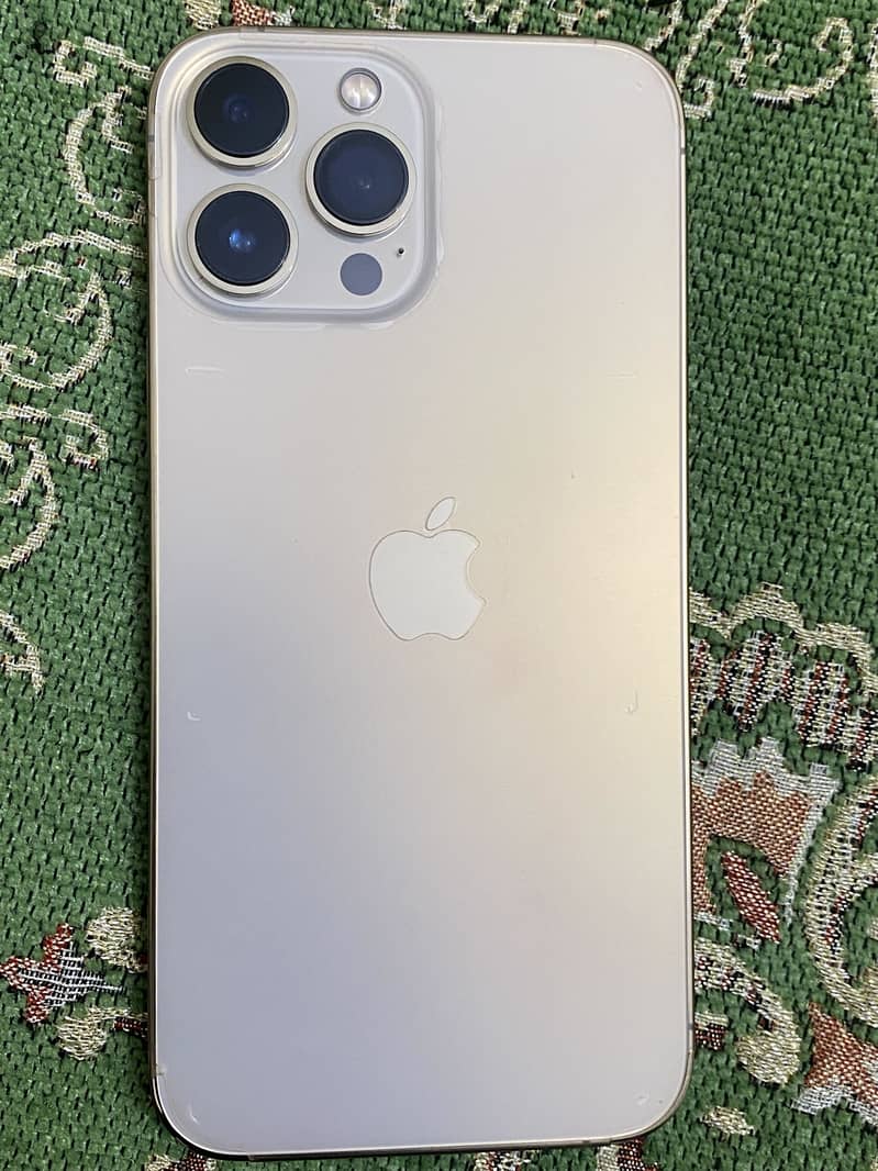 Apple iPhone 13 Pro Max 3
