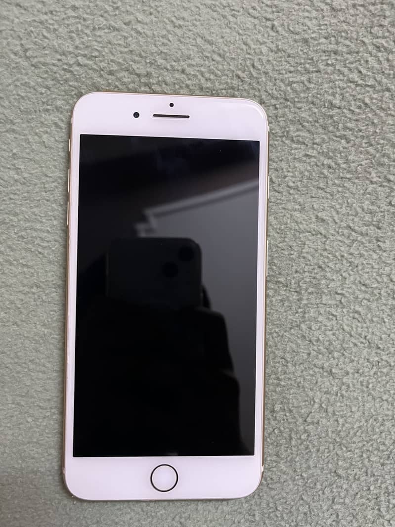 Apple iPhone 7 Plus 6