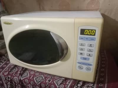 Microwave Oven