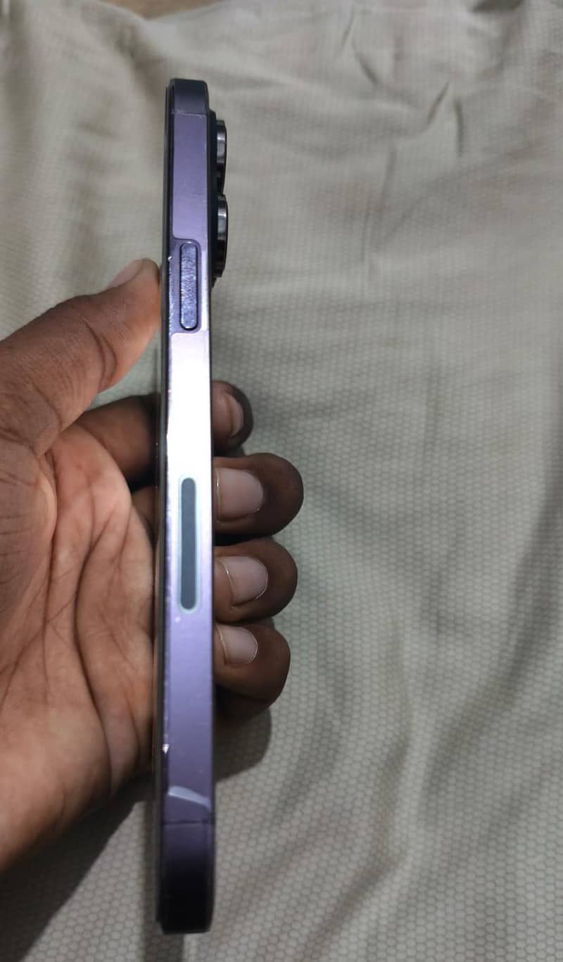 Apple iPhone 14 Pro Max 7